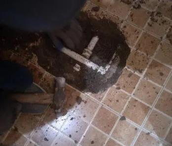 蓬莱卫生间漏水维修公司为您分享下卫生间渗水如何处理及注意事项